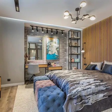 מלון Boutique Casa Verdi 3*